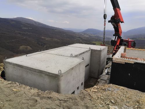 Nr.2 locali tecnici e vasca di compenso cemento armato prefabbricato